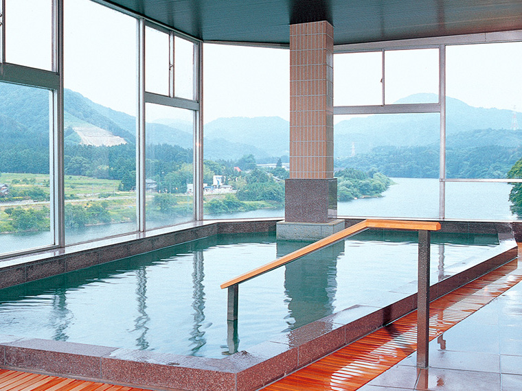 翠玉の湯 佐取館