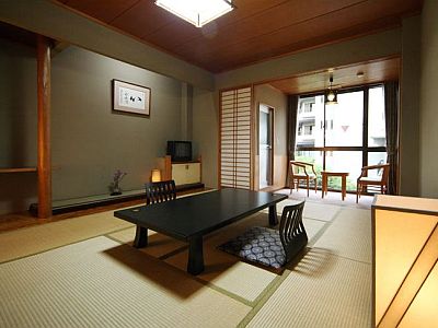 雨情の宿　新つた